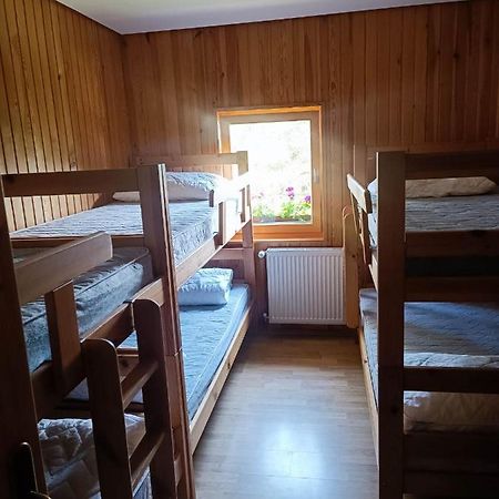 Hostel Valvasorjev Dom Pod Stolom Zirovnica Exteriér fotografie